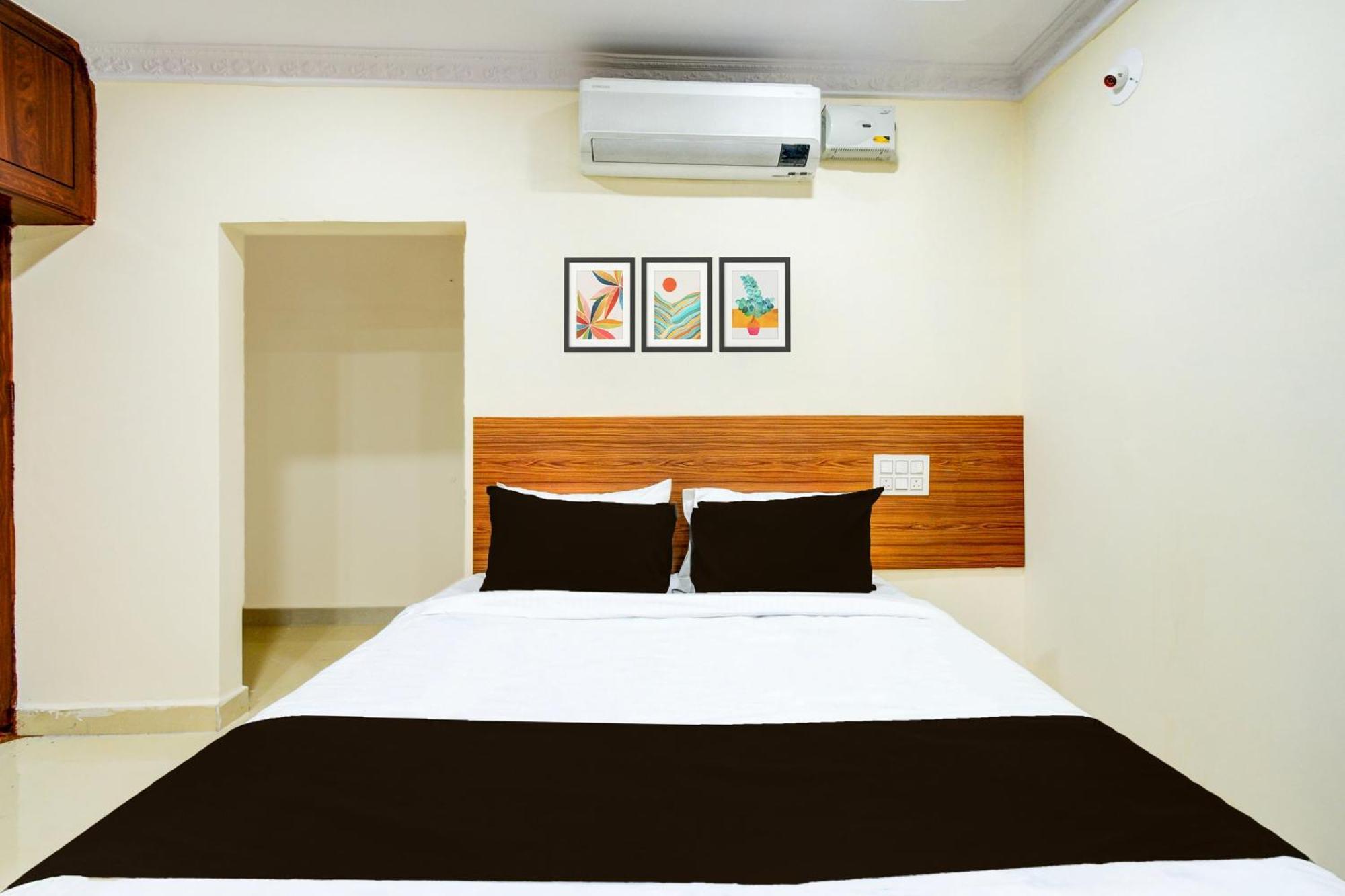 Hotel O D N Groups Sururnagar Eksteriør billede